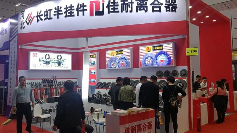 电瓶极柱腐蚀：原因探析与防治策略**